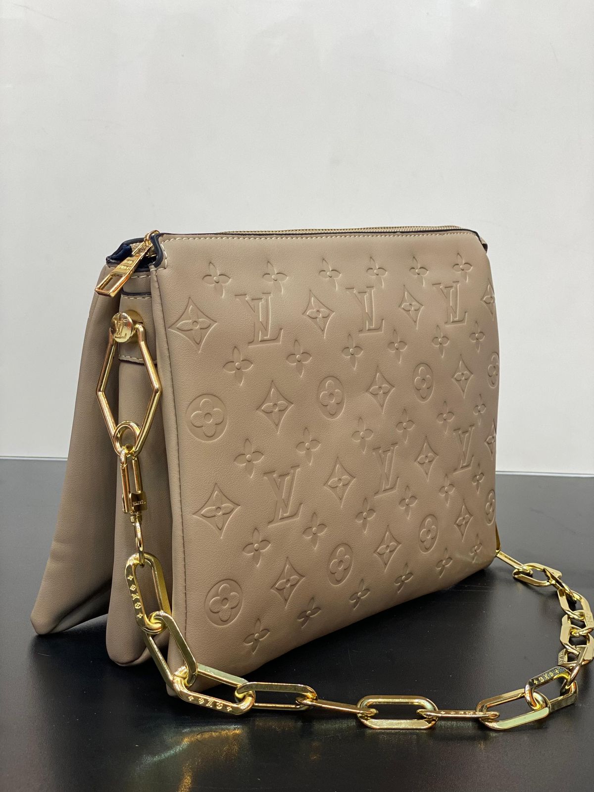 Louis Trie Crossbody