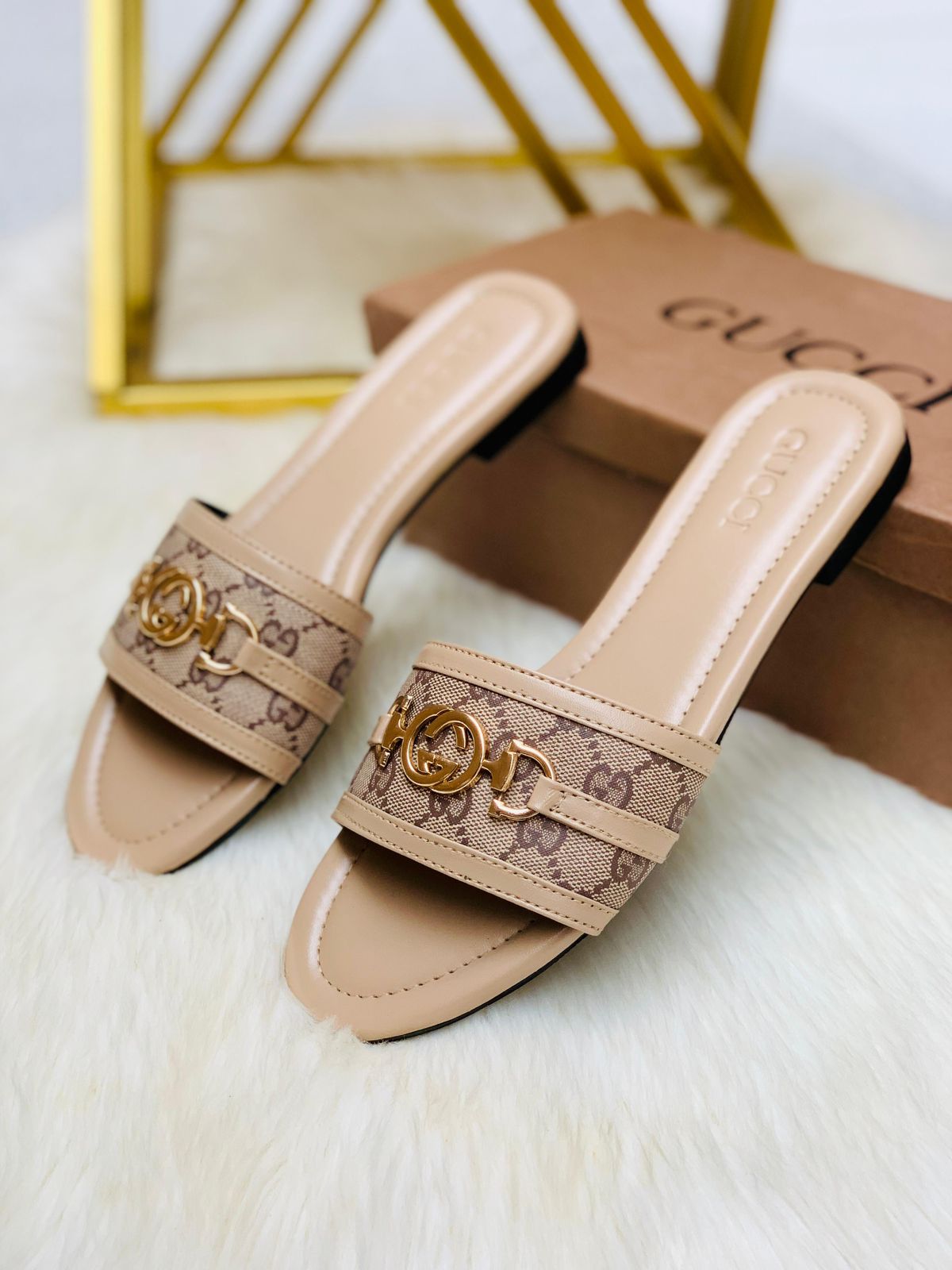 Gucci Luxue Flat Slippers