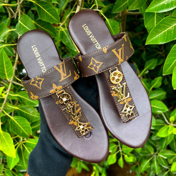 Louis Vuitton Lobe Slippers