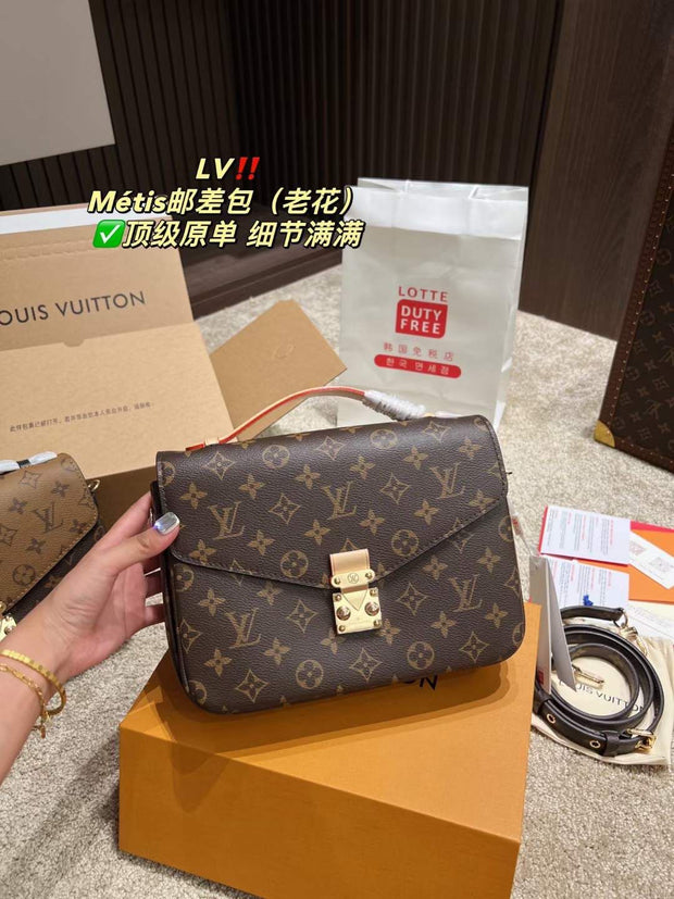 Louis Vuitton Metis Crossbody