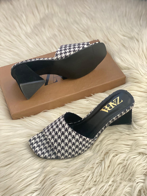 Zara B/W Qube Heels