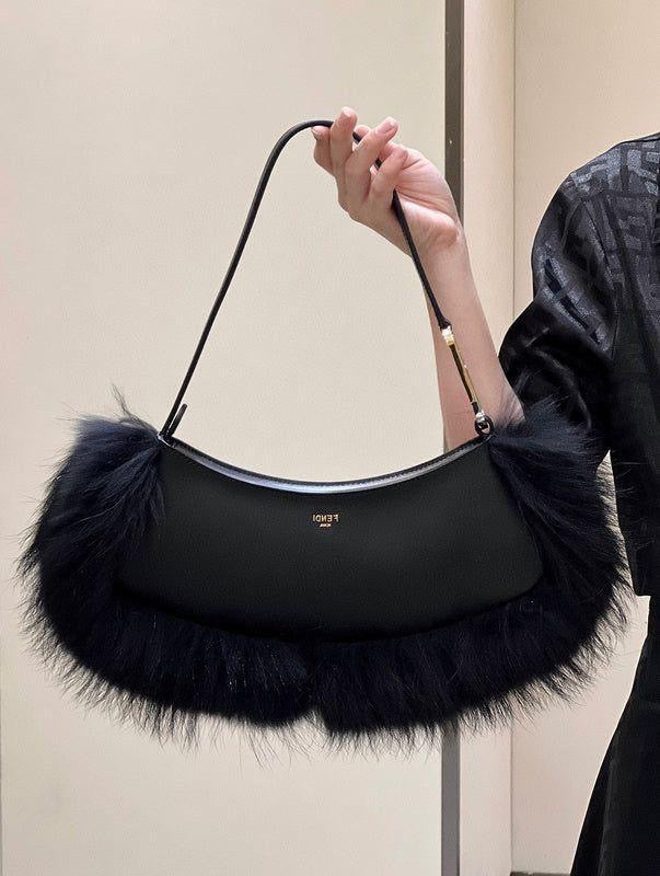 Fendi O’Lock Swing Bag* 
*Roma Edition*