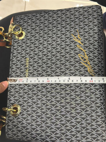 Michael Kors Jet Set Chain Handbag