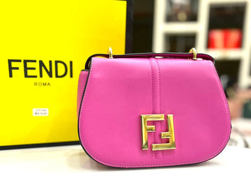 FENDI*
Cross body bag