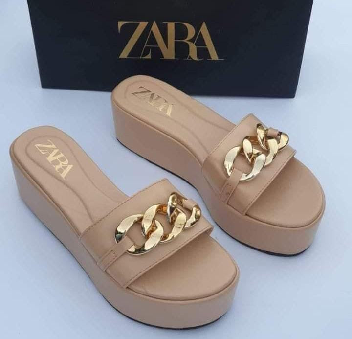 Zara Wedges
