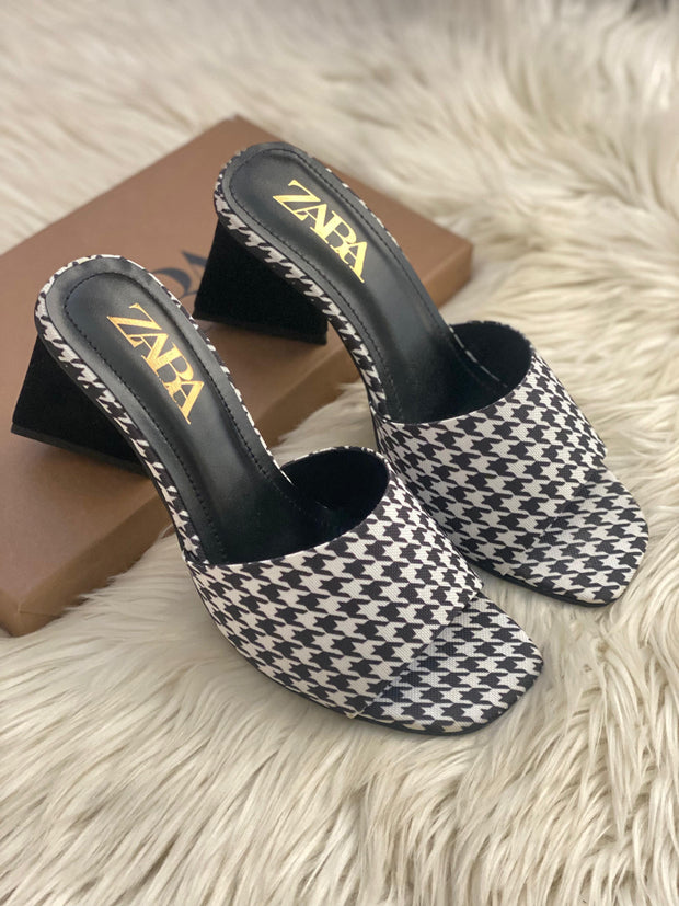 Zara B/W Qube Heels