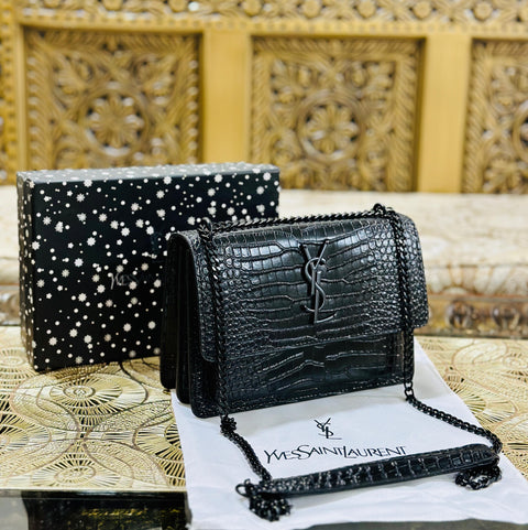 SAINT LAURENT