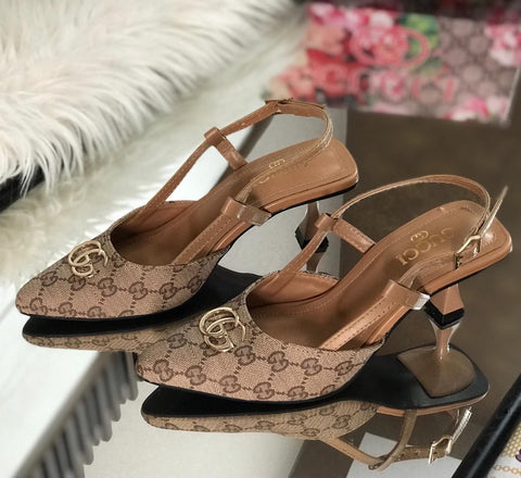 Gucci Elegant Wedges