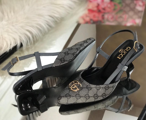 Gucci Elegant Wedges