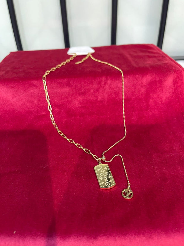 Necklace & Pendant