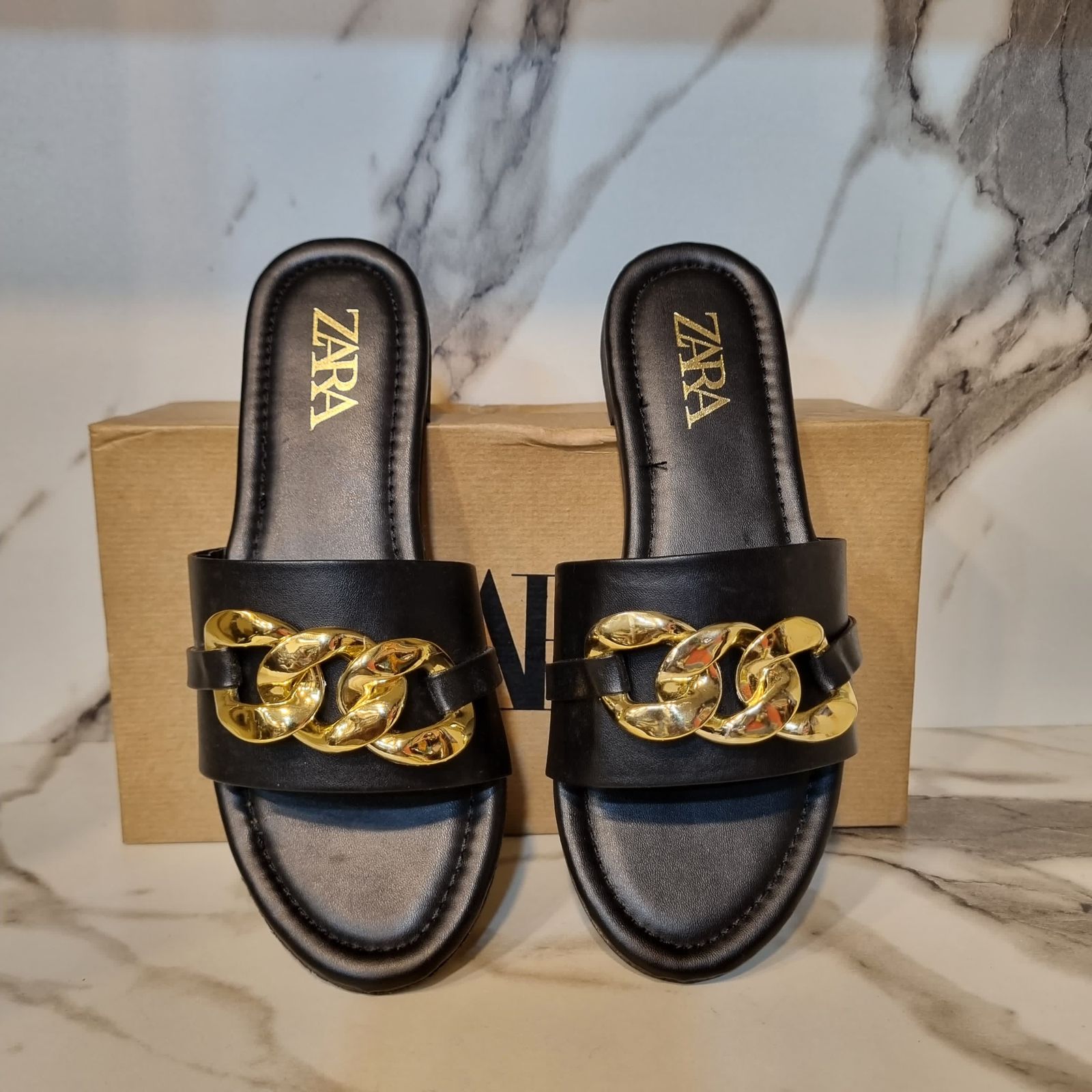 Zara Chain Flats