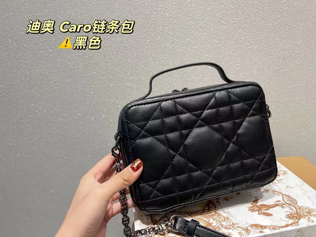 Dior Elegant And Stylish Cross Body Bags