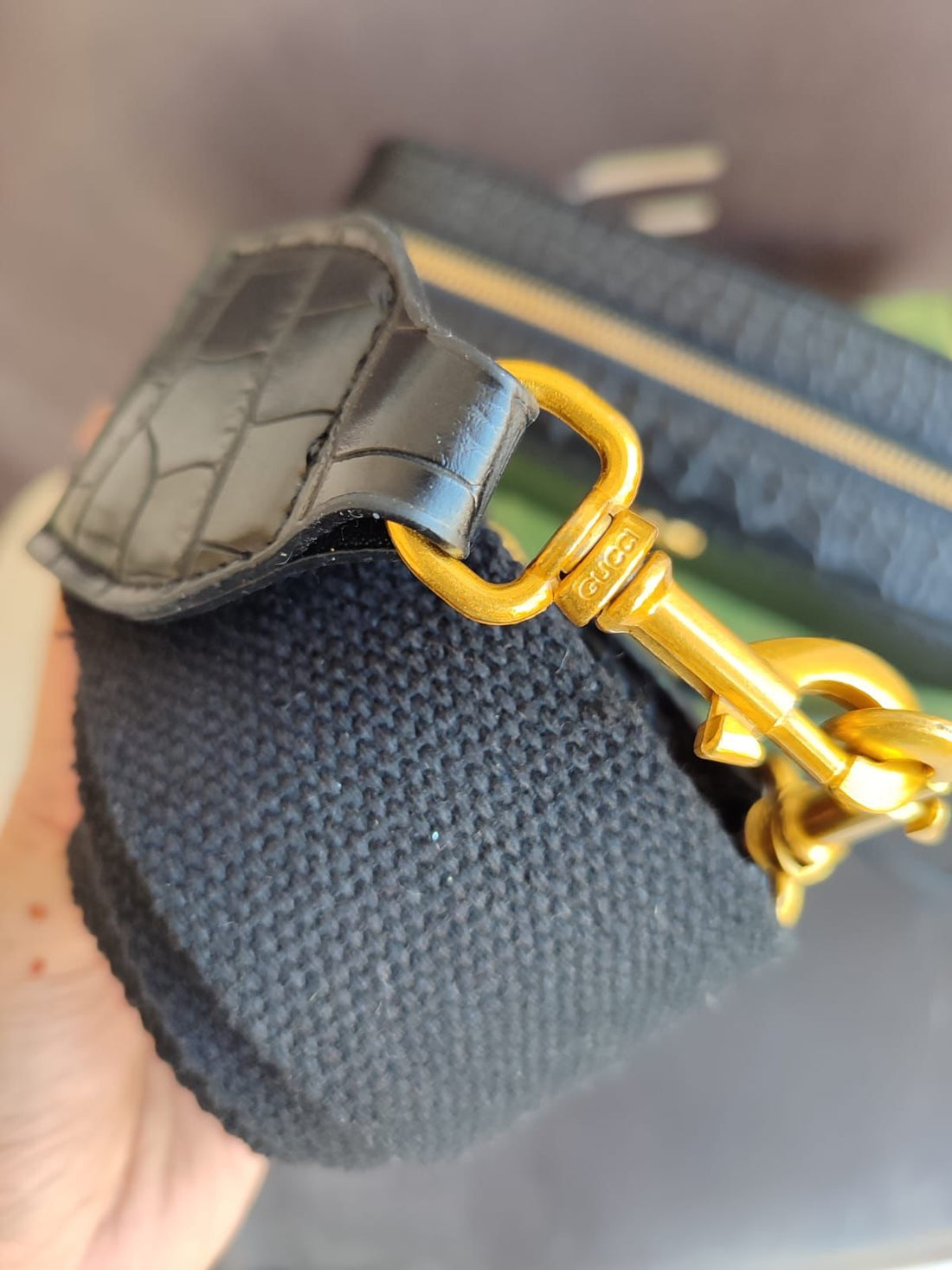 Gucci Gg Supreme Messenger Bag