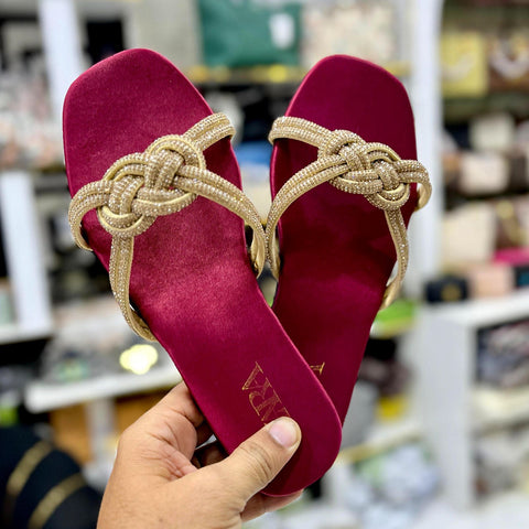 Zara Voyage Flat Slippers