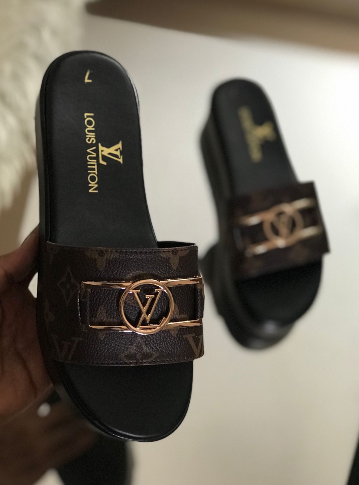 Louis Vuitton Belle Flats