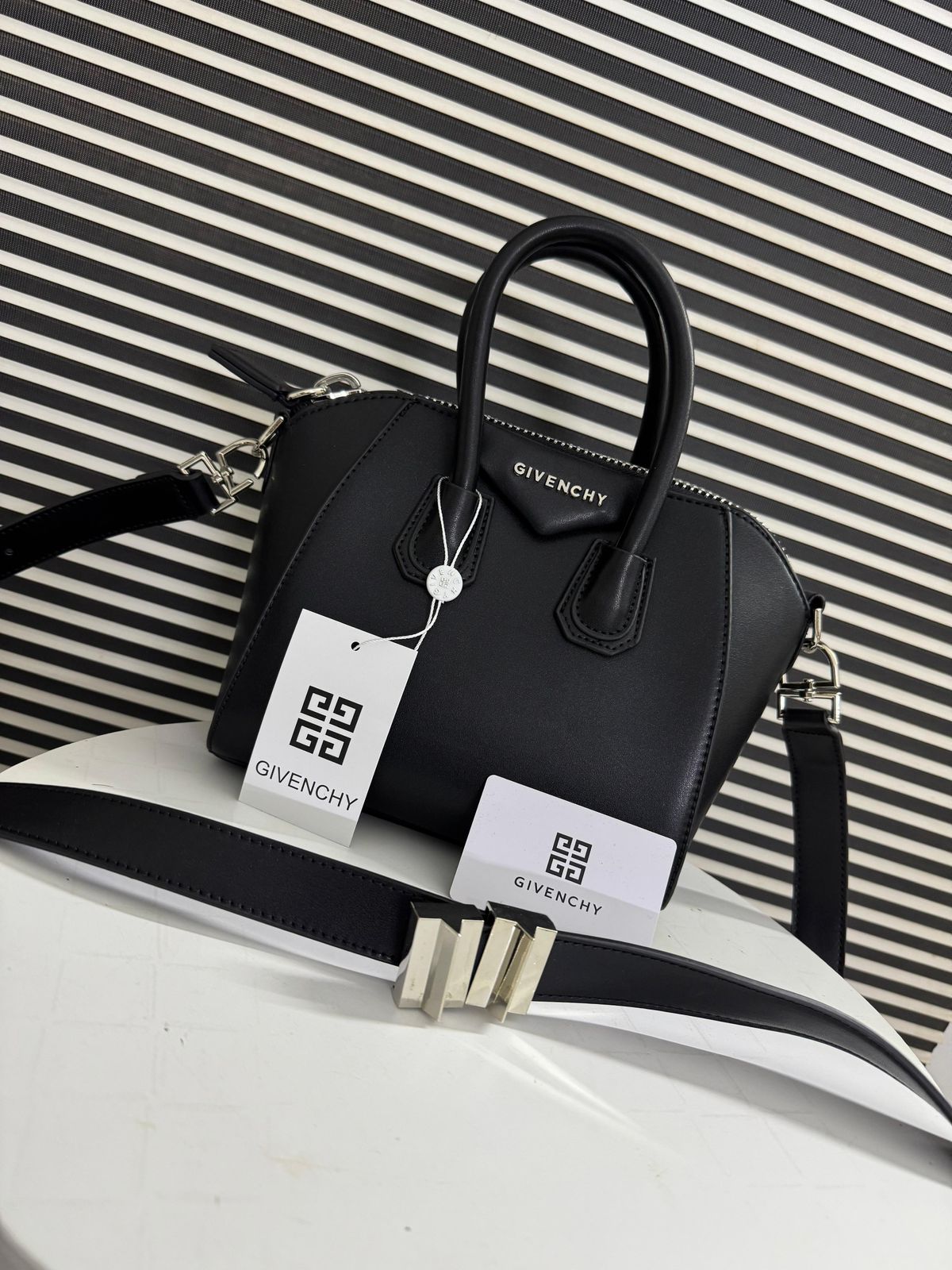 Givenchy Mini Antigona Bag