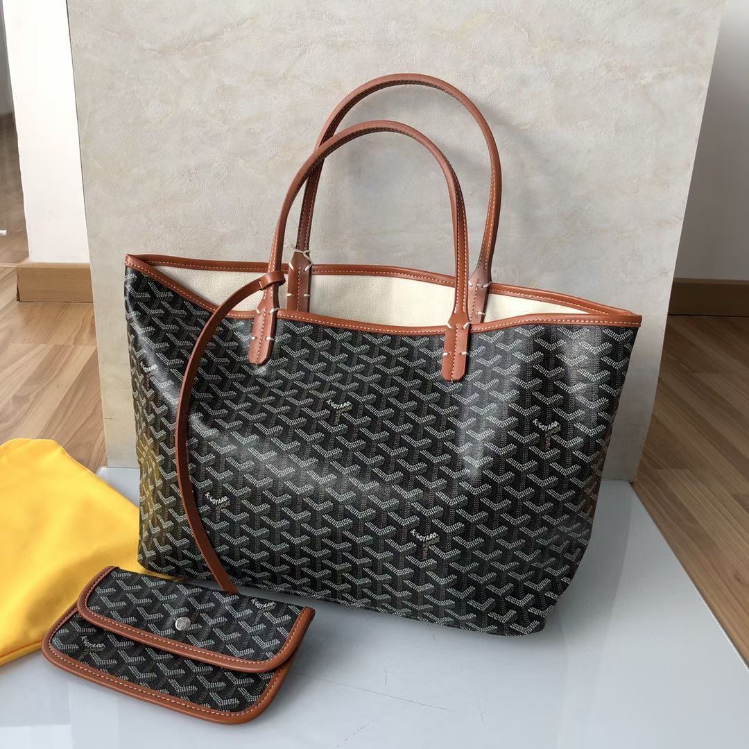 Goyard Pouch Bag