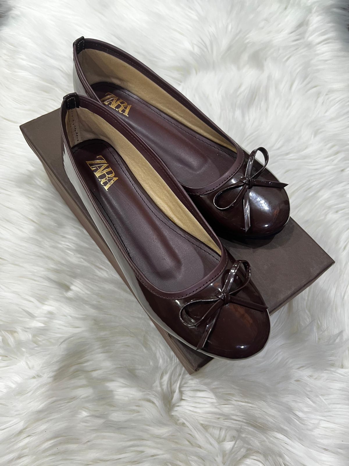 Zara Signature Bow Pumps