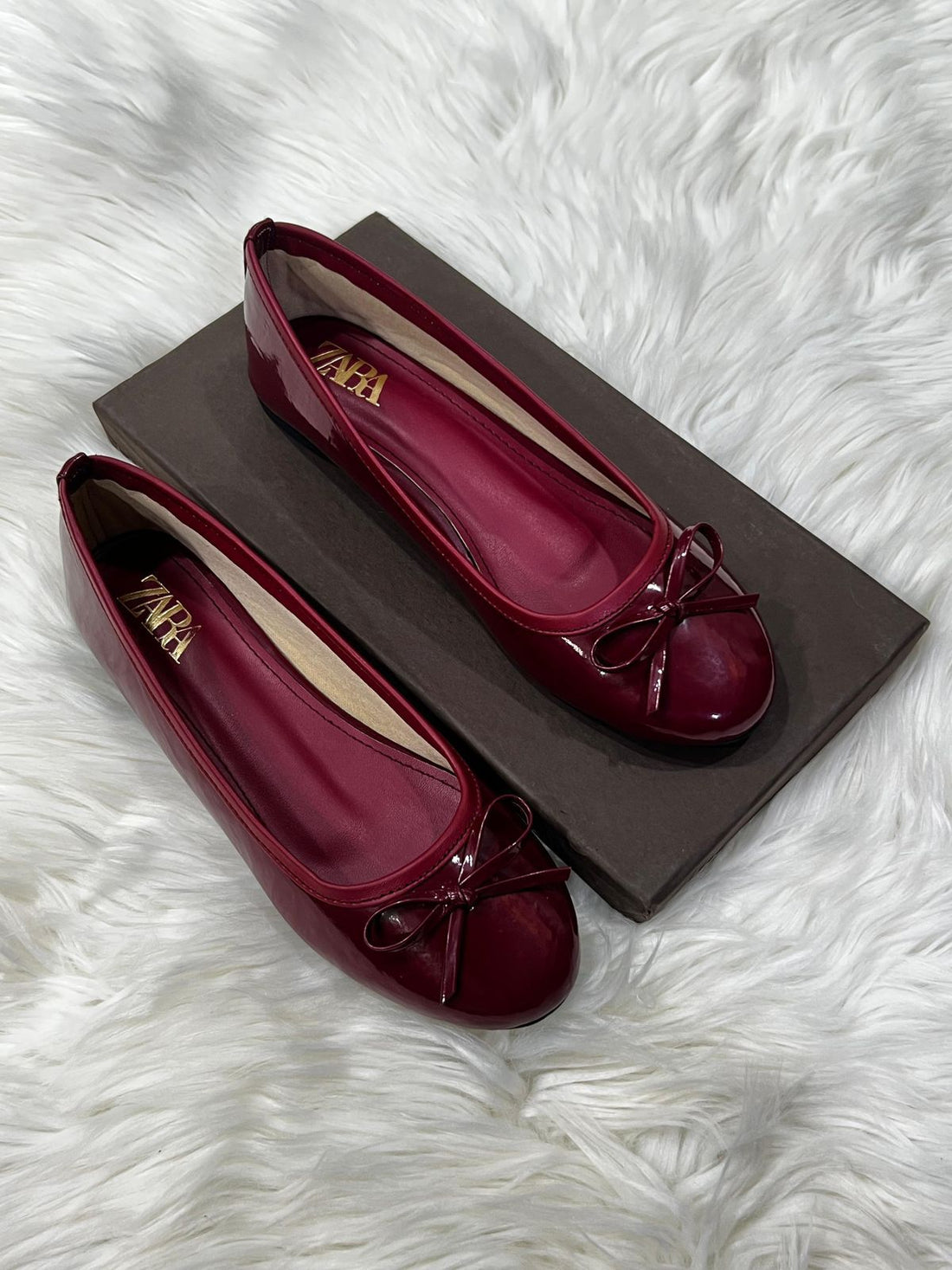 Zara Signature Bow Pumps