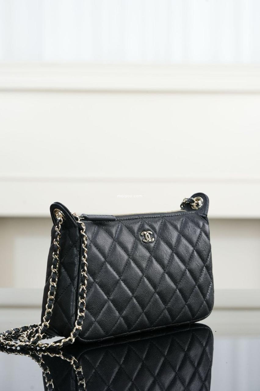 Chanel 25A Double Chain Bag Caviar