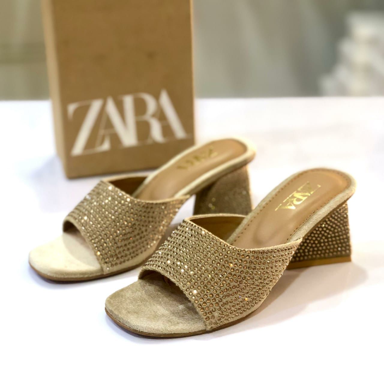 Zara Stiri Heels
