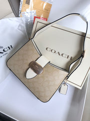 Coach Cowhide Leather Shoulder Bag