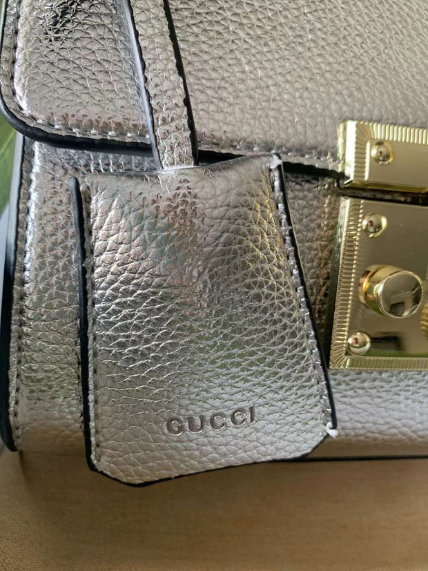 GUCCI Crossbody Bag