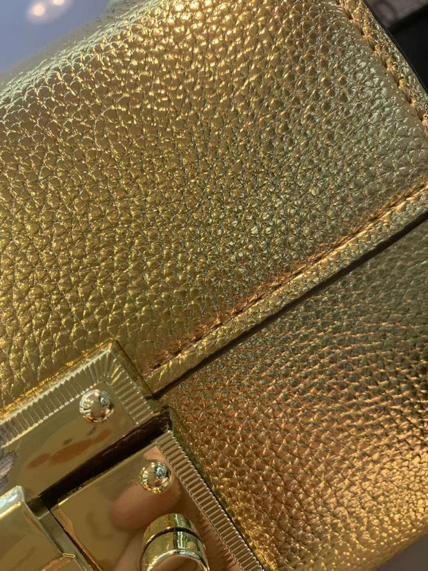 GUCCI Crossbody Bag