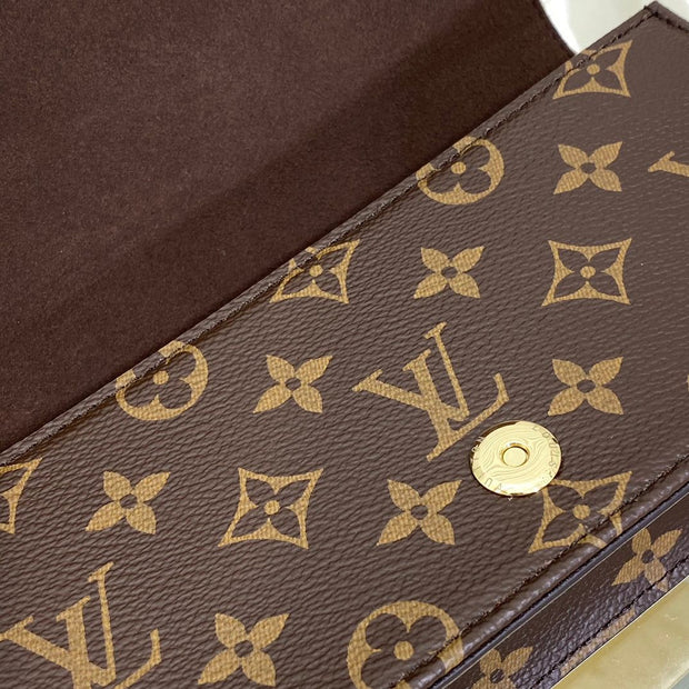 Louis Vuitton Monogram Lilly Wallet On Chain