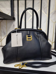 Editorial Elegance Shoulder Bag