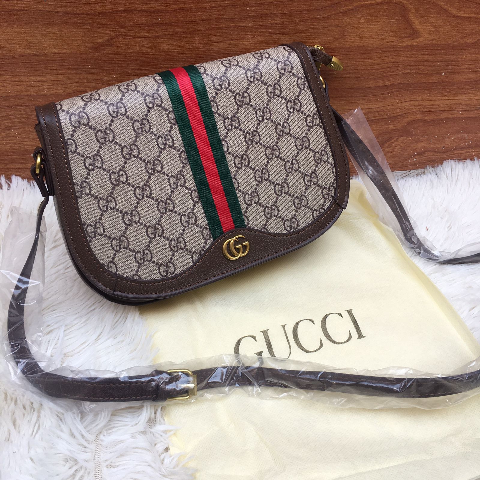 Gucci Ophidia Shoulder Bag